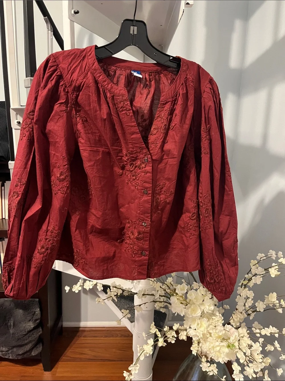 Old Navy Women's Embroidered Button-Front Blouse - Burgundy Medium